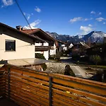 Appartement La Perla Bled Apartment