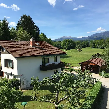 Appartement La Perla Bled Apartment *